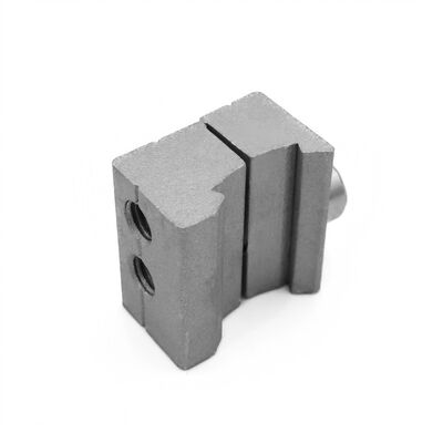 Zinc Plated Surface 28mm Size Aluminum Pipe Connector with Female and Male Connection for Industrial Use
